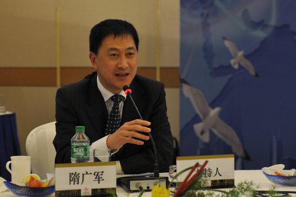 Summit  On  Development  Strategy  of  Nansha  District  Takes  Place  in  Guangzhou