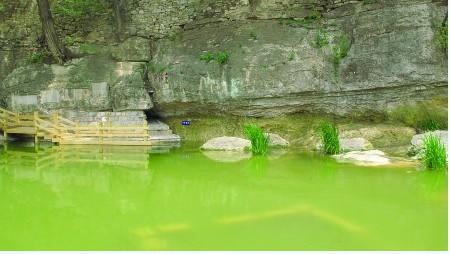 Three springs newly discovered in Lingyan Temple