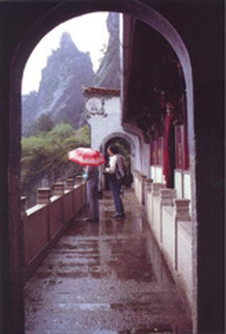Suspension bridge (Mid-levels temple)  Anhui pool state of China