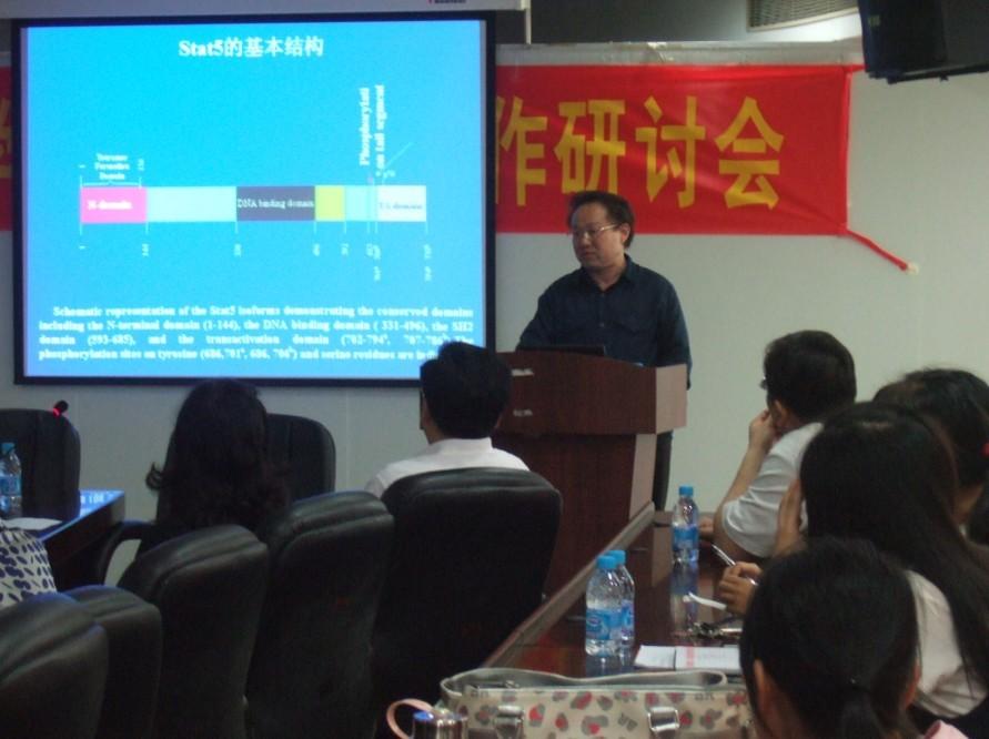 Dr. Dunyong Tan from University of California, visiting Jinan University