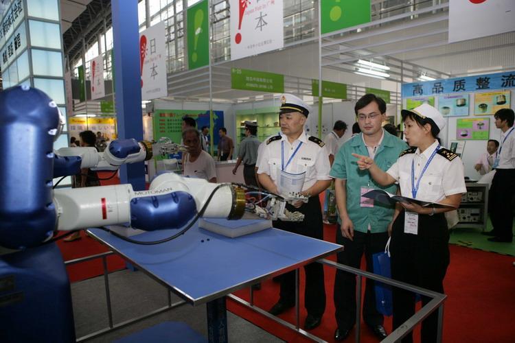 Guangzhou Customs Stationed at    China International Small and Medium Enterprises Fair    for the First Time