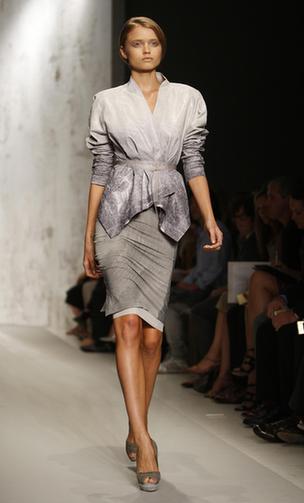 NewYork Fashion Week: Donna Karan Spring 2010