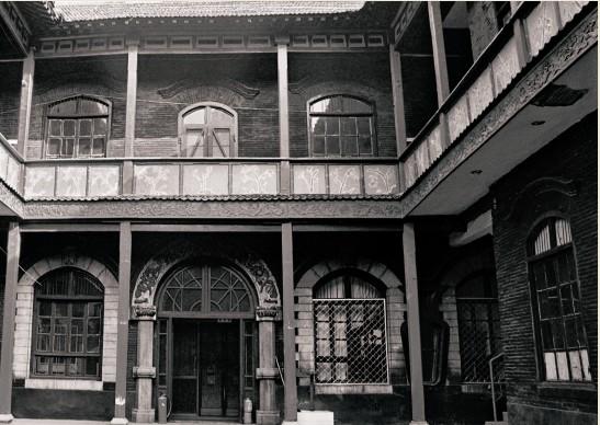 Quadrangle Courtyards in Jinan Alleys