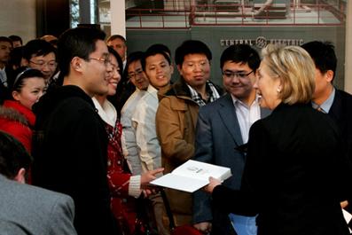 U.S. Secretary of State Hillary Clinton Talks with Tsinghua Students