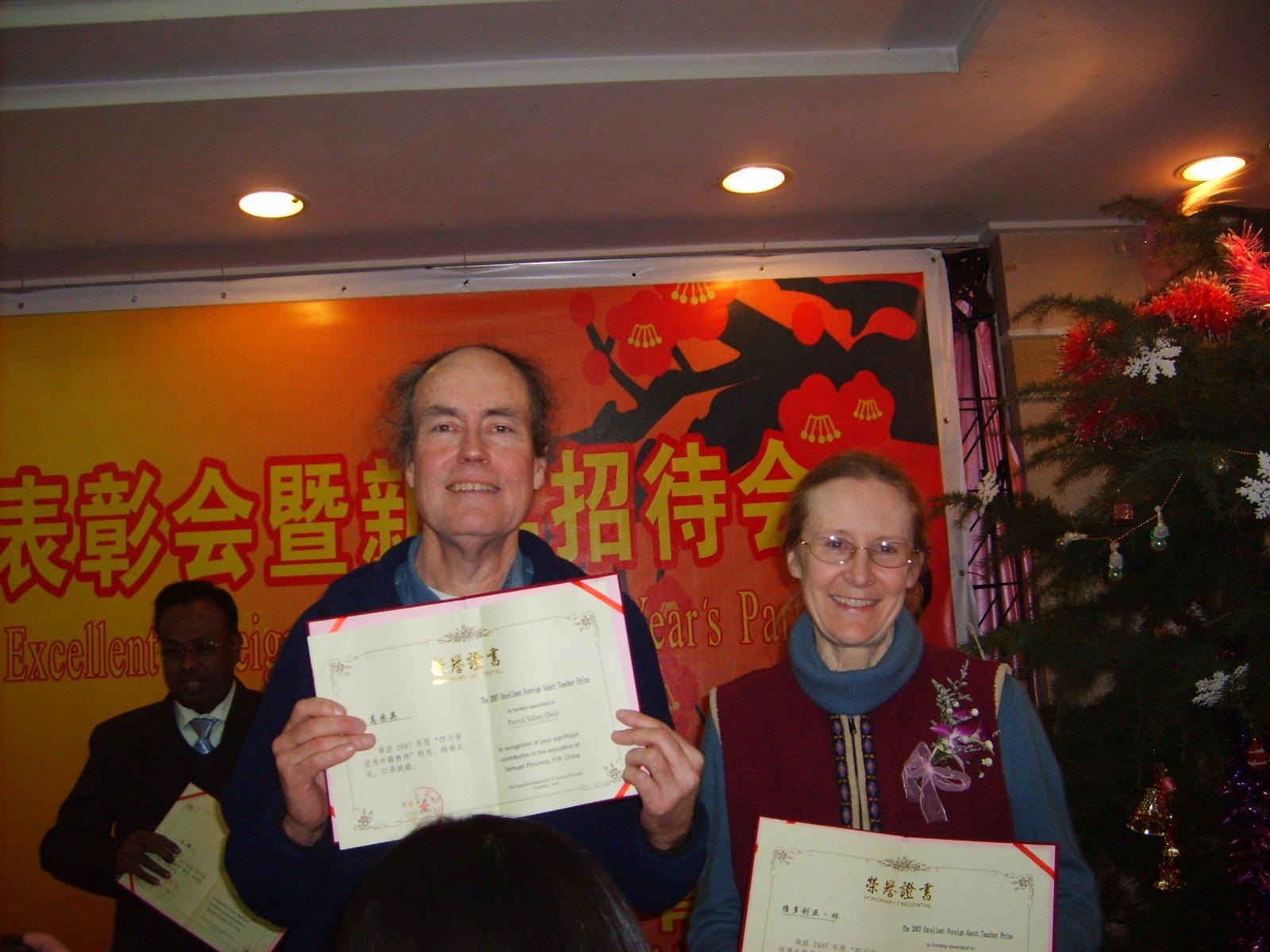 Two  foreign  teachers  Awarded  the  Title  of  'Outstanding  Foreign  Teacher  of  Sichuan  Province  in  2007'