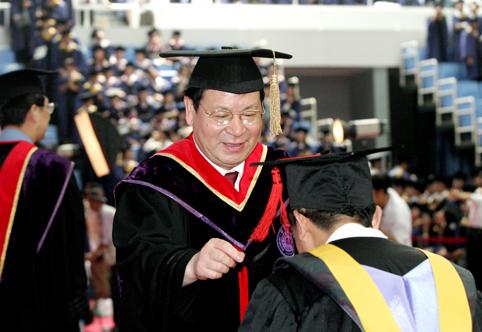 Commencement for Graduate Students