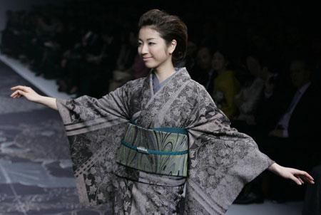 Japanese kimono designer Jotaro Saito at Japan Fashion Week