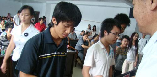 Hunan University Professor Subsidizes Excellent Poverty-stricken Students