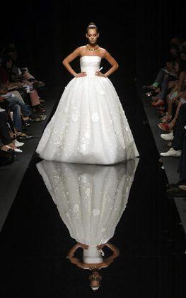 Barcelona Bridal Week fashion show