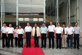 ZHANG Xiaojian, vice-minister of HRSSM, visiting SCUT Scientific and Technological Park