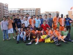 Football game: Overseas students VS graduates of ESE