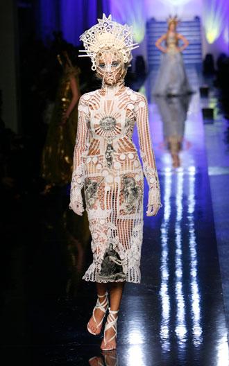 Spring-Summer 2007 Haute Couture fashion collection