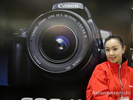 Canon says China may become top camera market in 2015