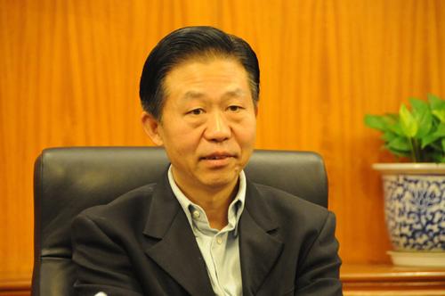 Xiao Jie Talks with Young Cadres of SAT