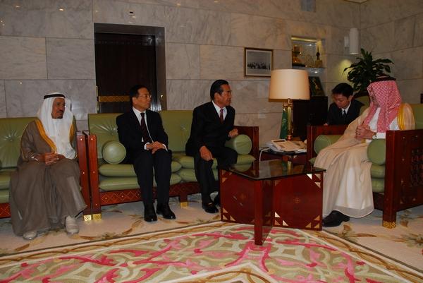 The delegation of Sino-Arab Friendship Association visited Saudi Arabia successfully