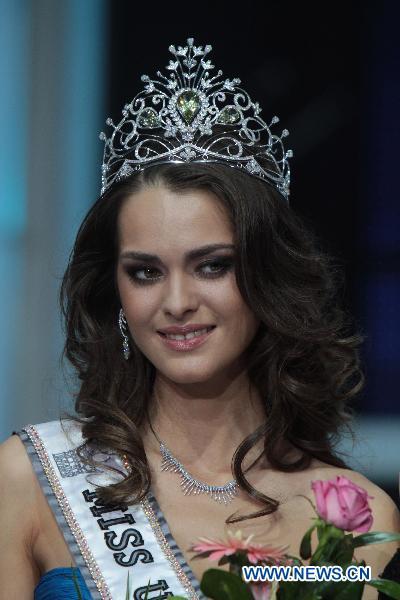 Olesya Stefanko crowned Miss Ukraine 2011