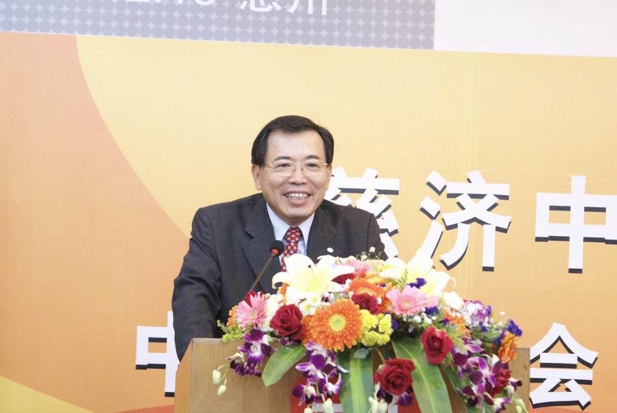 Li Dongsheng donates RMB 8 million to the first public welfare fund in the 