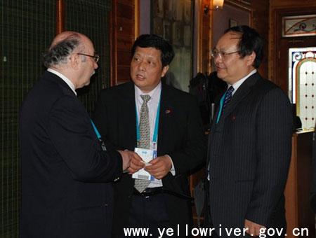 Vice Director Mr. Xu Cheng Collogued with International Friends