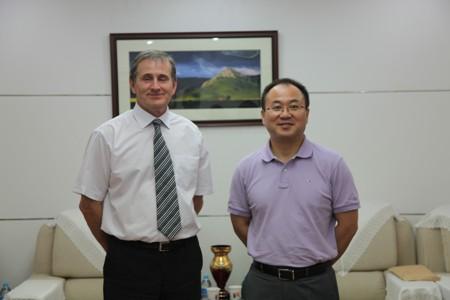 Vice President Hu Zhengrong Met with Director of Communication Department of University of Sunderland,England