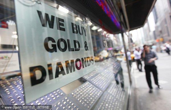 Investors lift gold price to all-time peak