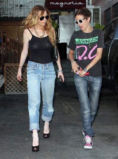 2009 Jeans Trend: Boyfriend Jeans