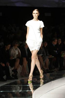 Versace - MFW Womenswear Spring/Summer 2009