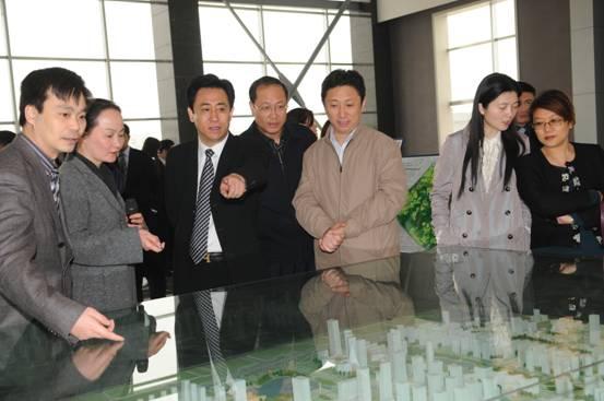 Zhengzhou Leaders Met with Xu Jiayin, and Evergrande Developed the Central Region Once again