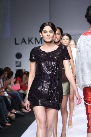 Lakme Fashion Week: Creations by Designer Nalandda Bhandari
