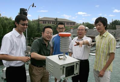 Tsinghua Staff and Students Make Contributions to the 2008 Beijing Olympics