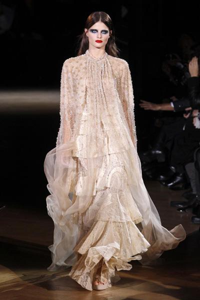 Givenchy Haute Couture Spring Summer 2010 fashion show