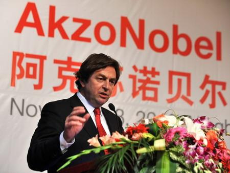 AkzoNobel opens $385m base