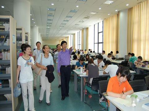 The Japan Science Society visited SMU