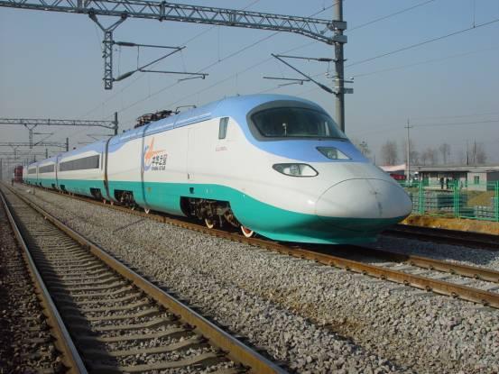 China to invest US$241b in building railway