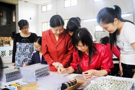 Zhejiang Golden Saibo Electronic Plant attracts 70 surplus rural labor and home-going peasant workers