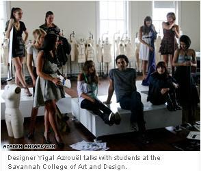 USA: Fashion students face tough times