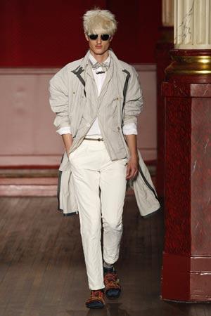 Men's Spring-Summer 2010 fashion collection in Paris