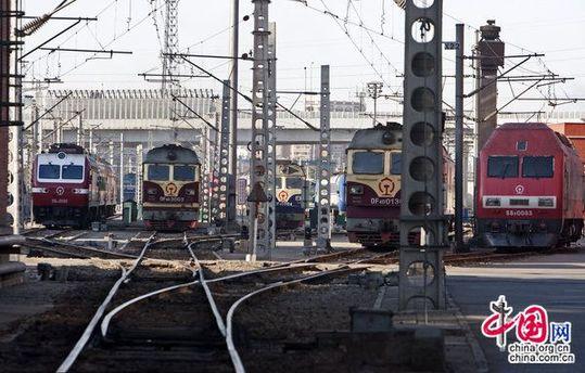China CNR expands urban train business