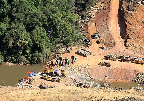 Damming Successfully Completed for Cambodia Kamchay Hydropower Station