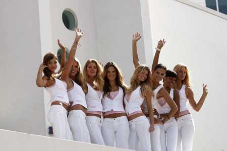 Victoria's Secret to heat up Miami