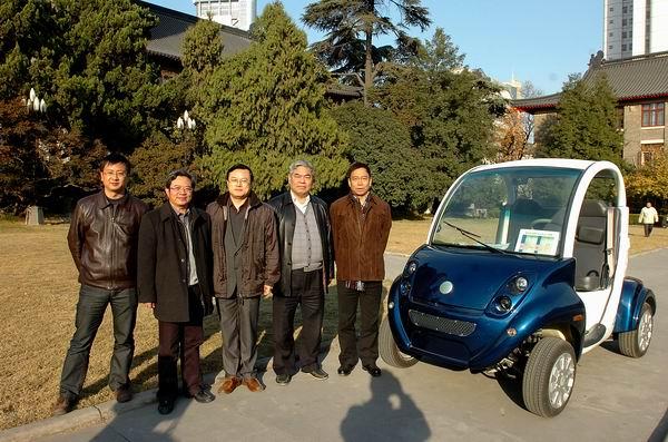 A  Mini  Hydrogen  Car  Developed  by  Nanjing  University