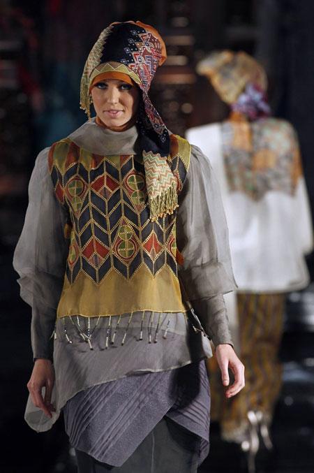 Muslim costumes present at Islamic Fashion Fest