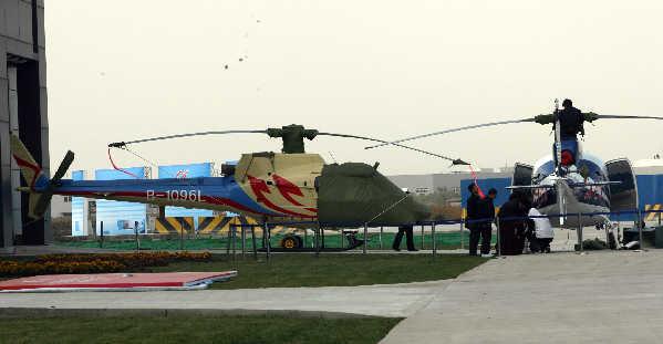 China's 1st home-made light civilian helicopter makes debut