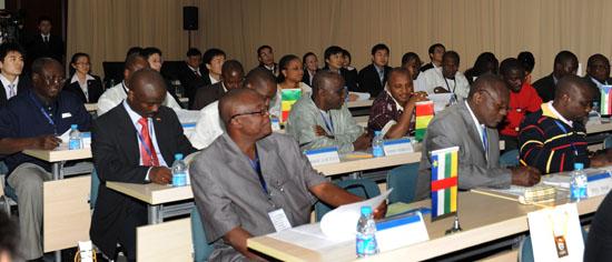 Project Contract Seminar of African Countries Visited CGGC International