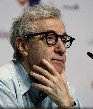 Woody Allen says American Apparel is harassing him