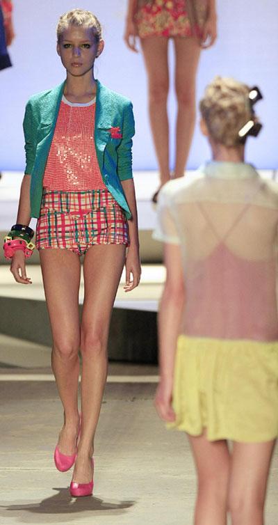 Creation from Maria Bonita's 2010 spring/summer collection during Fashion Rio Show