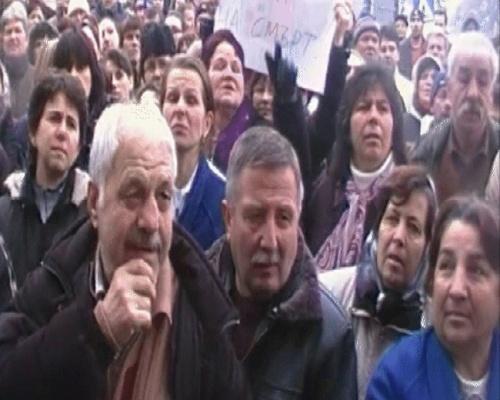 Greek Textile Factory Refuses to Pay Striking Bulgarian Workers
