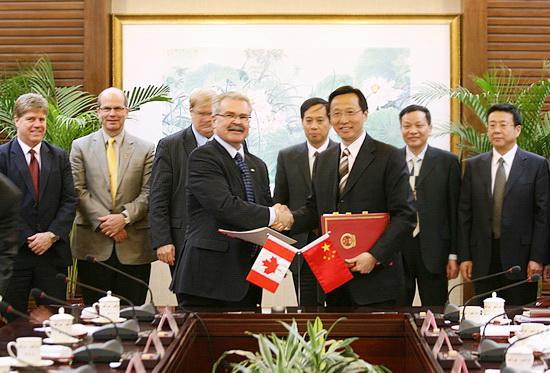 Minister Han Meets with Canadian Minister of Agriculture and Agri-Food