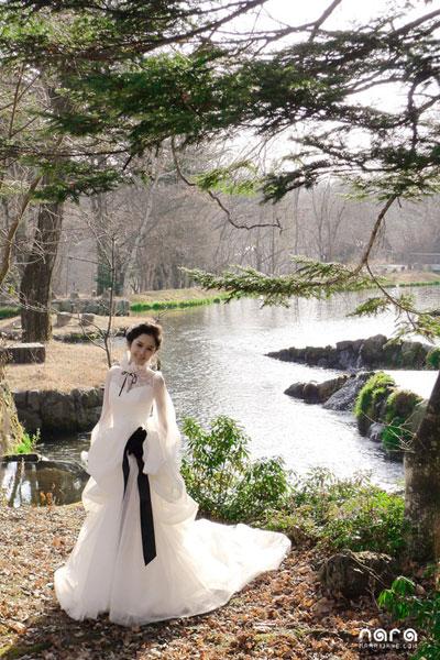 Jang Nara's cute bridal look
