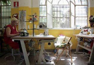 Italy: Women in Milan jail want a break - into fashion