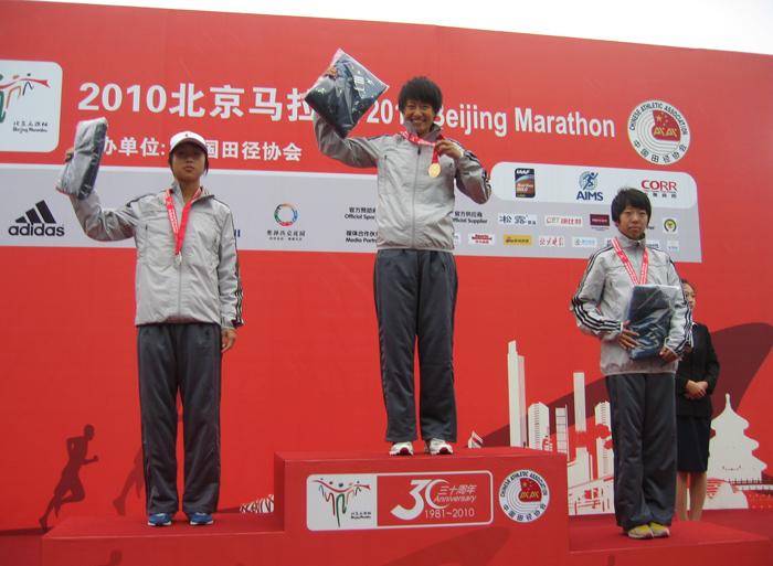 Sun Lamei from NCEPU Ranked the First in the Female   s Half-Marathon